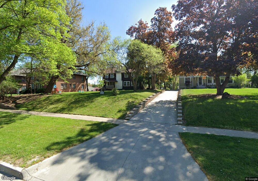 1127 44th St, Des Moines, IA 50311 - photo 1