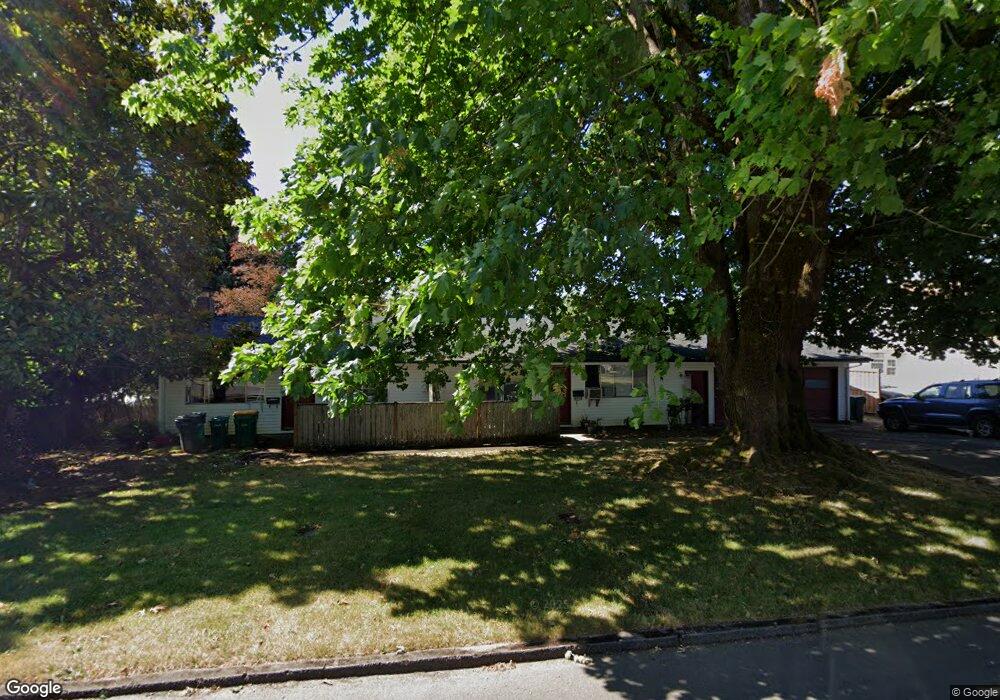 1826 17th Ave, Forest Grove, OR 97116 - photo 1