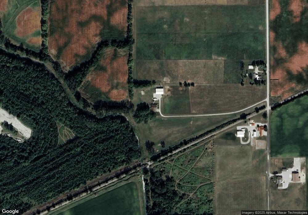 2532 S 200 W, Bluffton, IN 46714 - photo 1