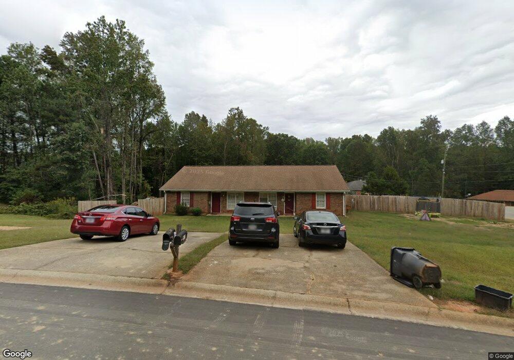 577 Jackson Park Ln, Suwanee, GA 30024 - photo 1