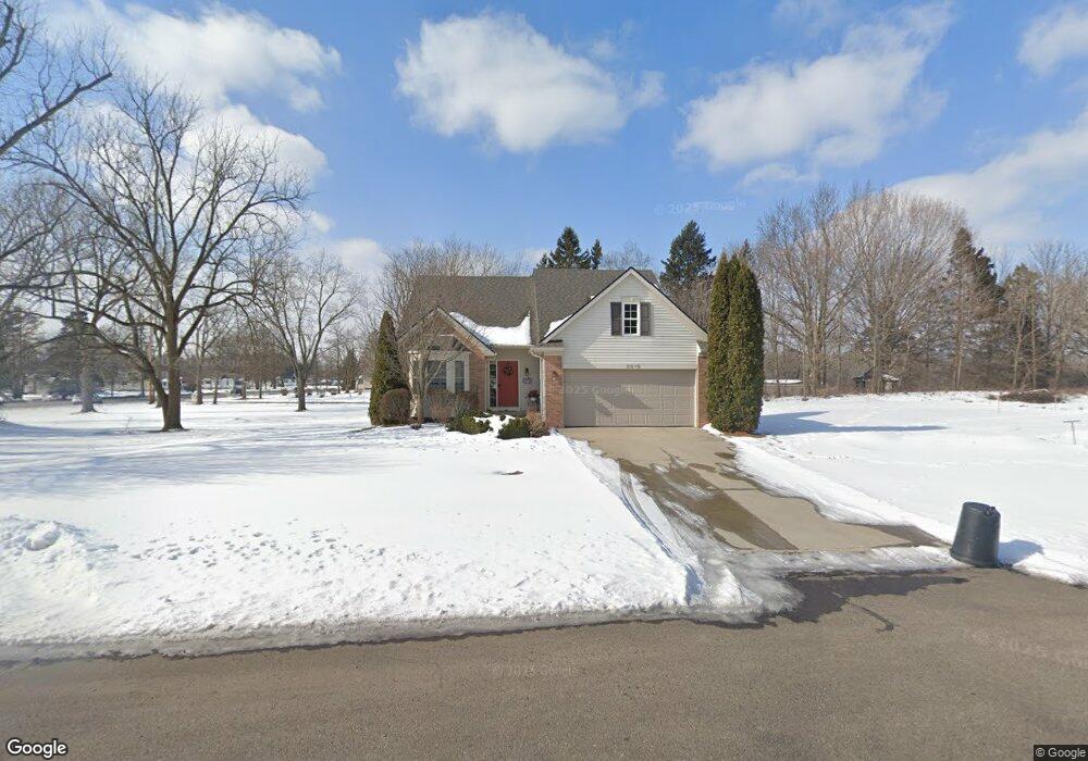 2015 Stillwater Dr unit 1, Davison, MI 48423 - photo 1