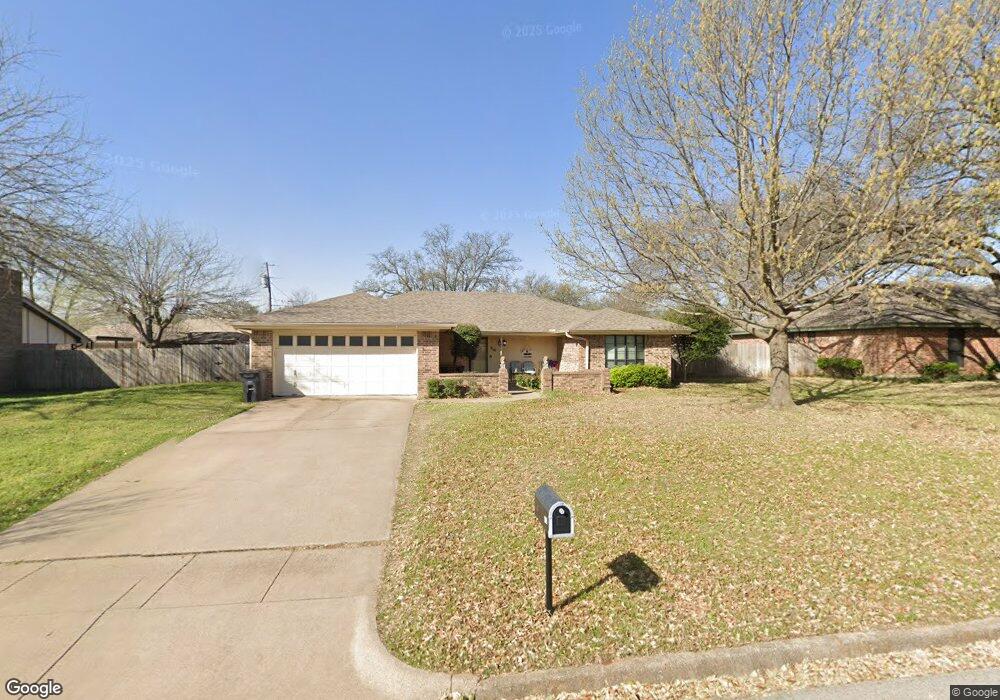 410 Rolling Hill Dr, Cleburne, TX 76033 - photo 1