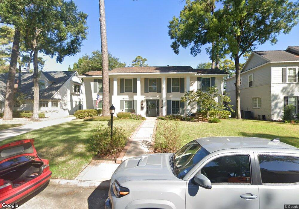 13706 Pebblebrook Dr, Houston, TX 77079 - photo 1
