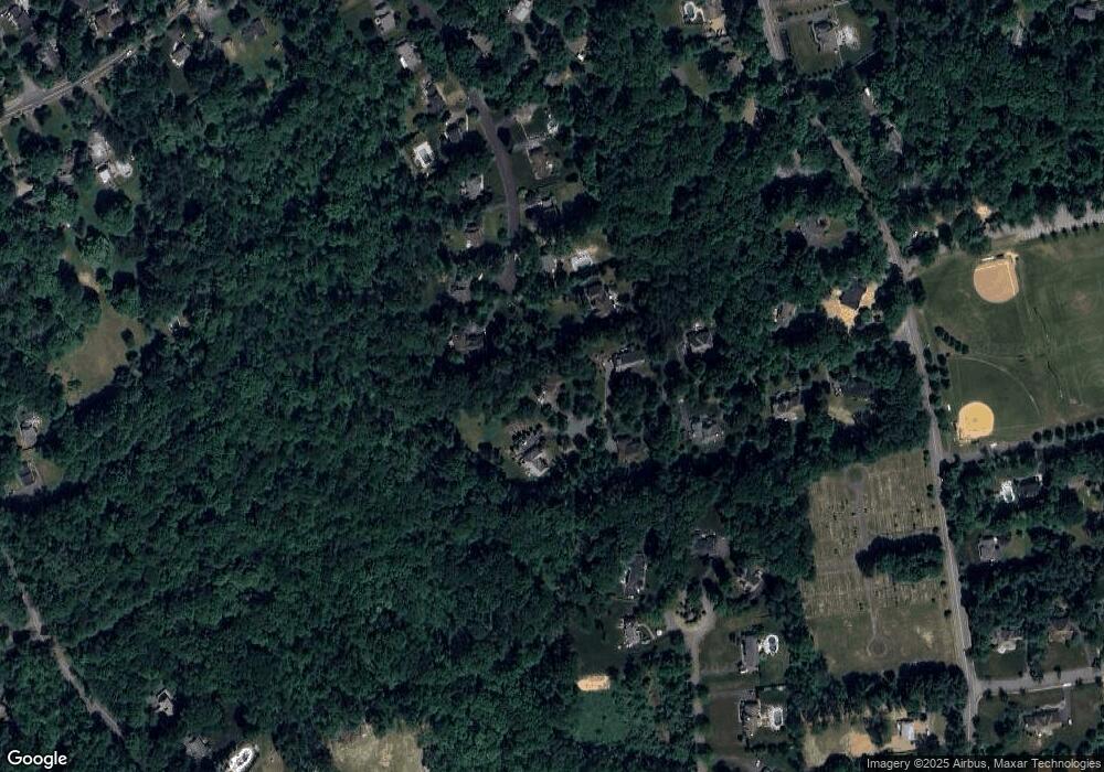 8 Jared Ct, Mendham, NJ 07945 - photo 1