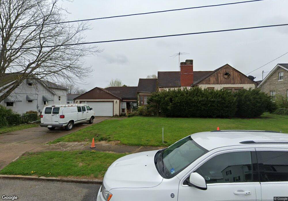 218 22nd St, Dunbar, WV 25064 - photo 1