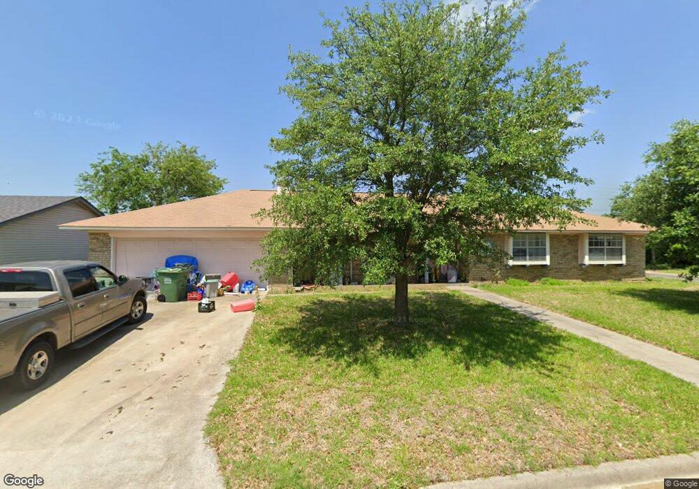 206 Red River Dr, Whitesboro, TX 76273 - photo 1