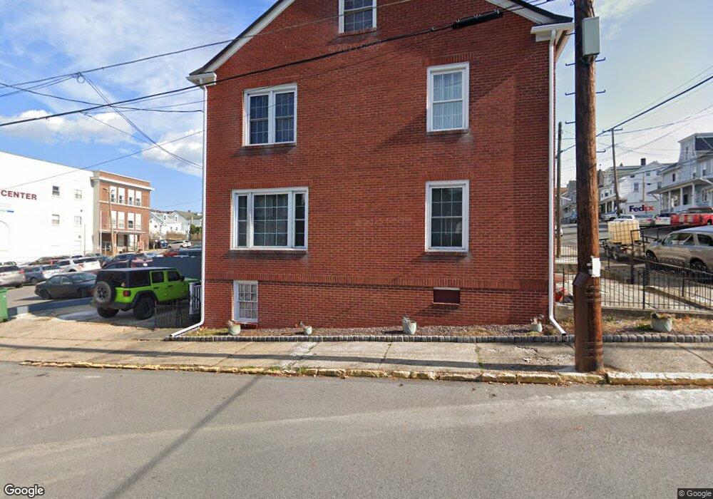 15 E Chestnut St unit 17, Shamokin, PA 17872 - photo 1