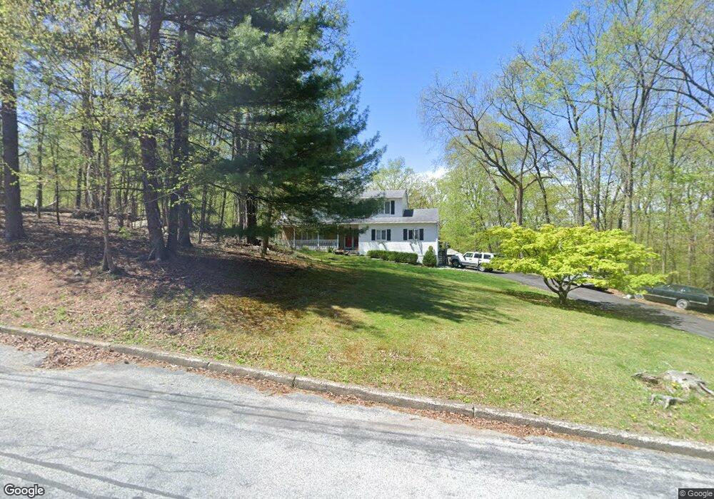 8 Fernglade Ct, Chester, NY 10918 - photo 1