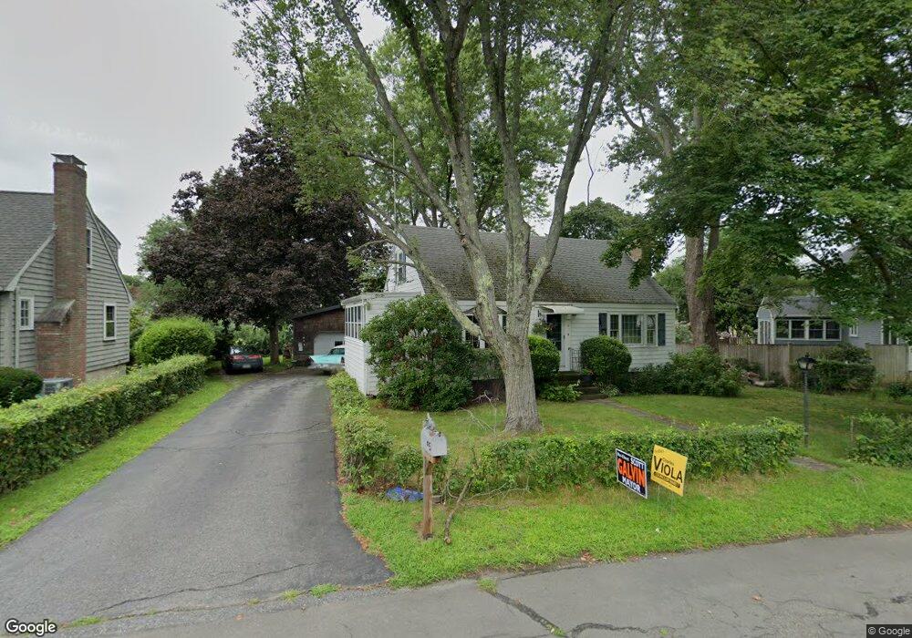 5 Robinson Rd, Woburn, MA 01801 - photo 1