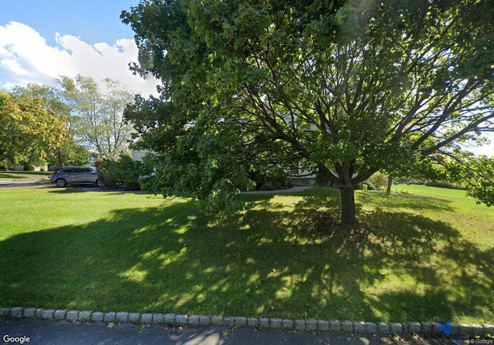 5 Twin Pointe Rd, Flemington, NJ 08822 - photo 1