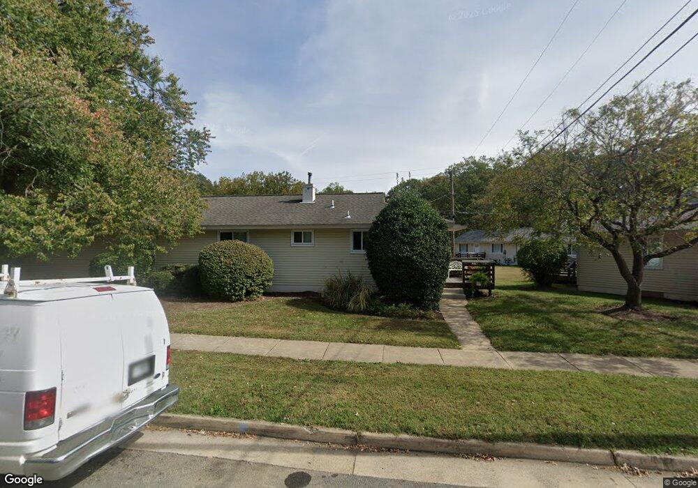 18050 Purvis Dr, Triangle, VA 22172 - photo 1