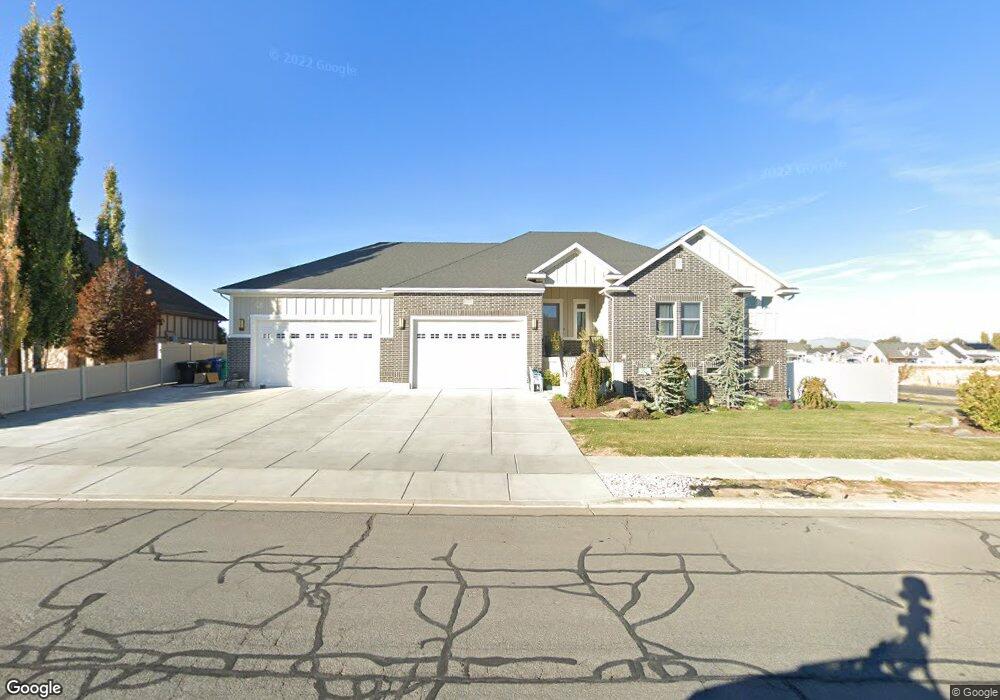 1273 N 4150 W, Clearfield, UT 84015 - photo 1