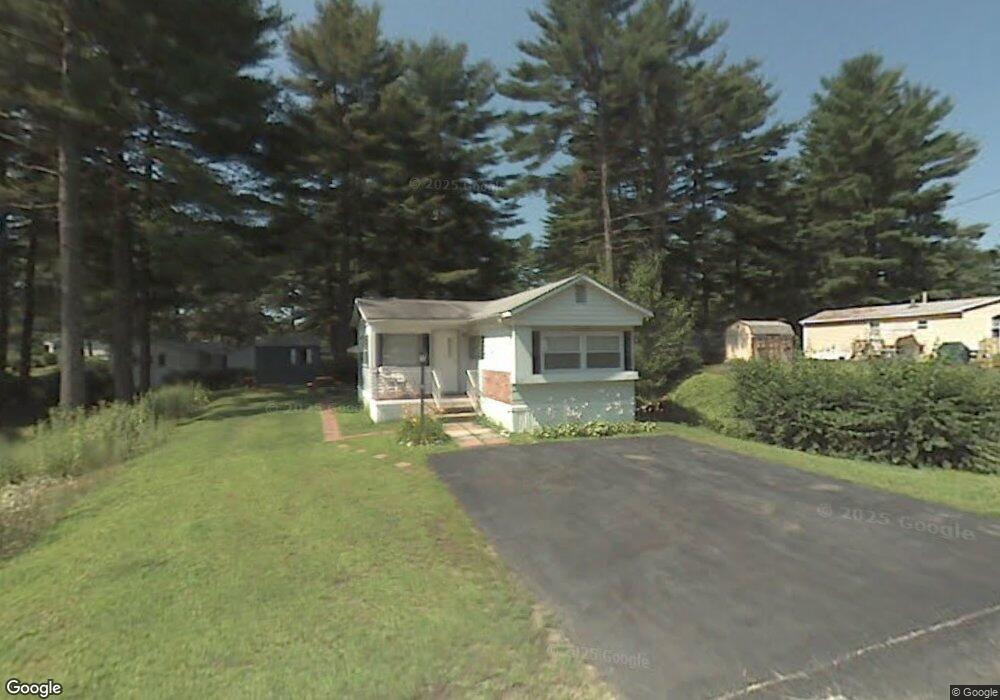 5 Manorcrest Dr, Nashua, NH 03062 - photo 1