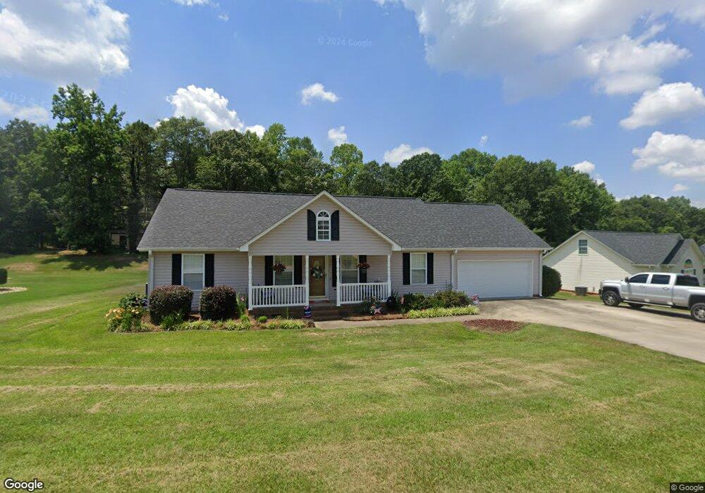 137 Orchard Spring Dr, Inman, SC 29349 - photo 1