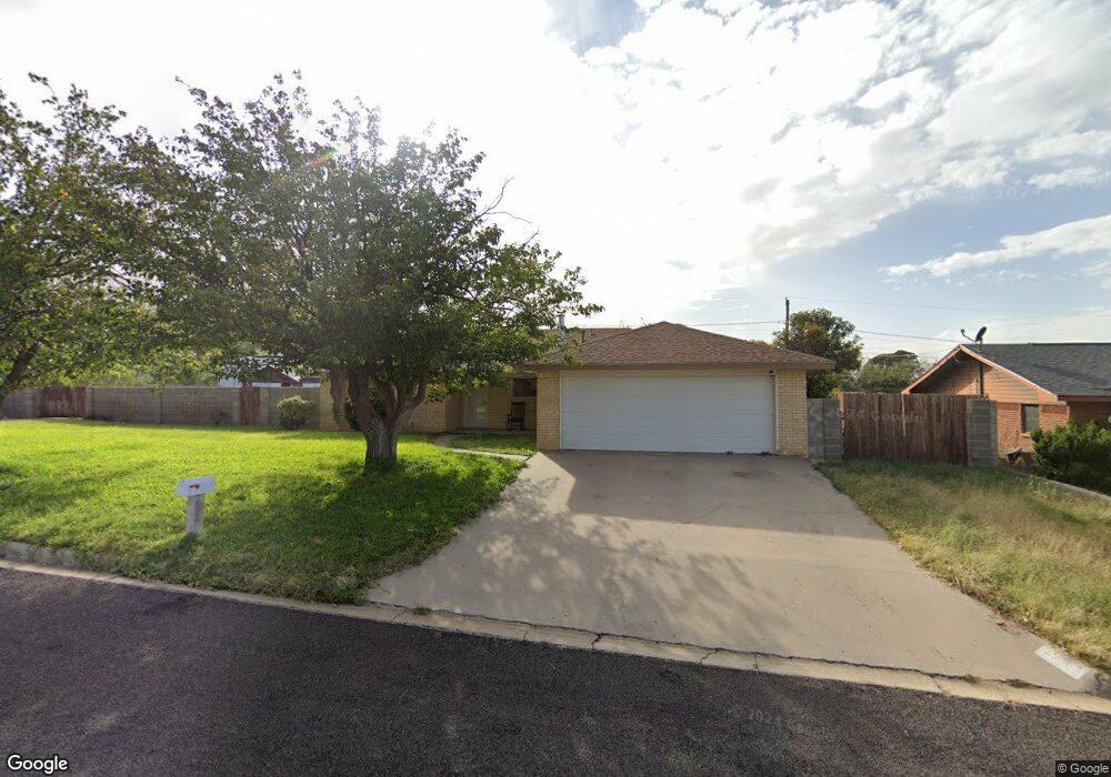 2218 Lynn Dr, Big Spring, TX 79720 - photo 1