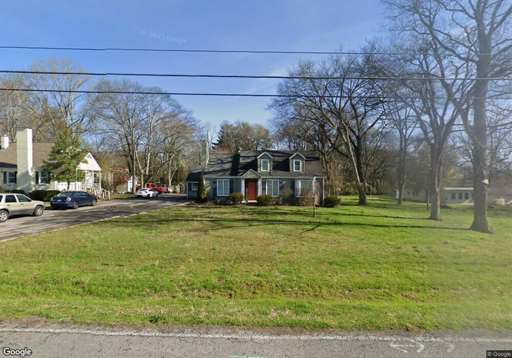 1113 S Brittain St, Shelbyville, TN 37160 - photo 1