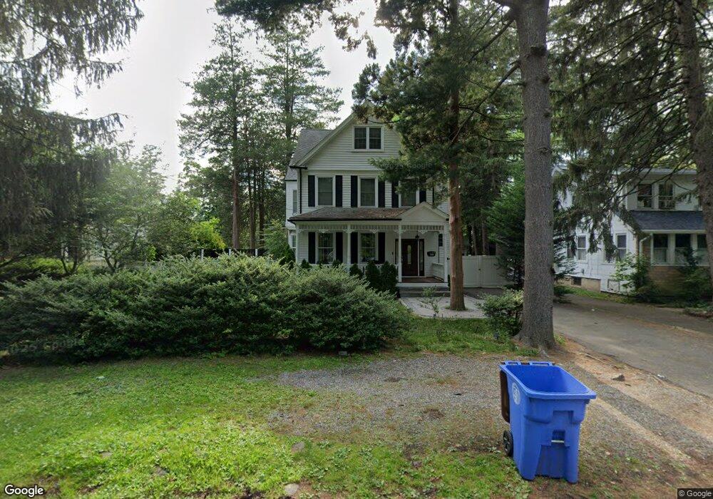 417 Knickerbocker Rd, Tenafly, NJ 07670 - photo 1