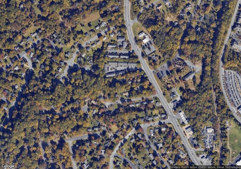 1182 Pine Haven Ct, Charlottesville, VA 22901 - photo 1