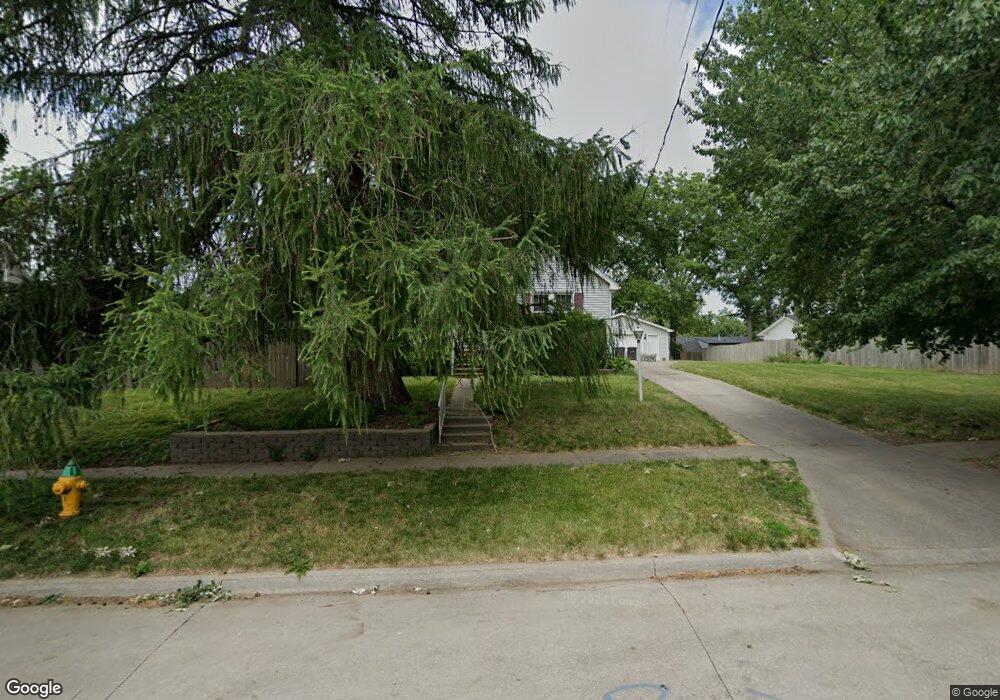 2324 SE 8th St, Des Moines, IA 50315 - photo 1