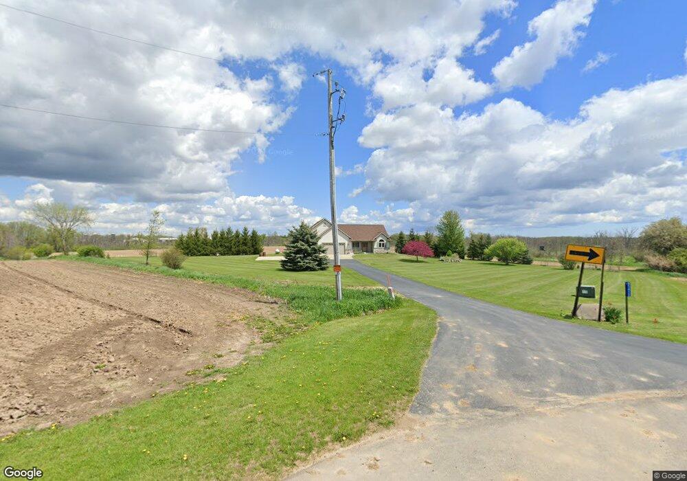 5412 Butternut Dr, Kewaskum, WI 53040 - photo 1