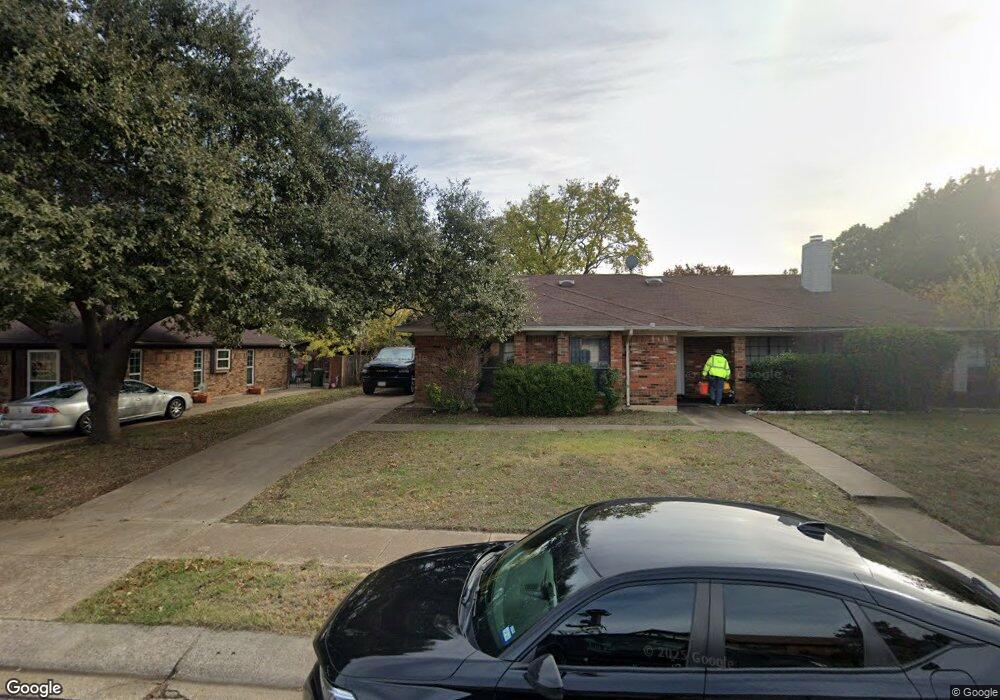 2340 Dalewood Ln, Bedford, TX 76022 - photo 1