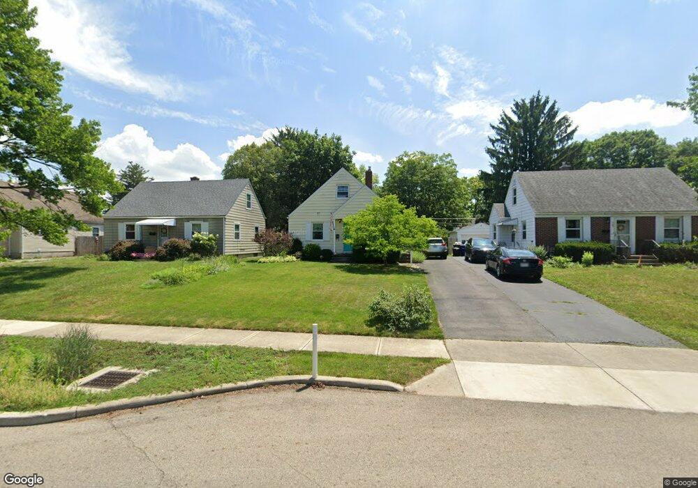 573 Chatham Rd, Columbus, OH 43214 - photo 1