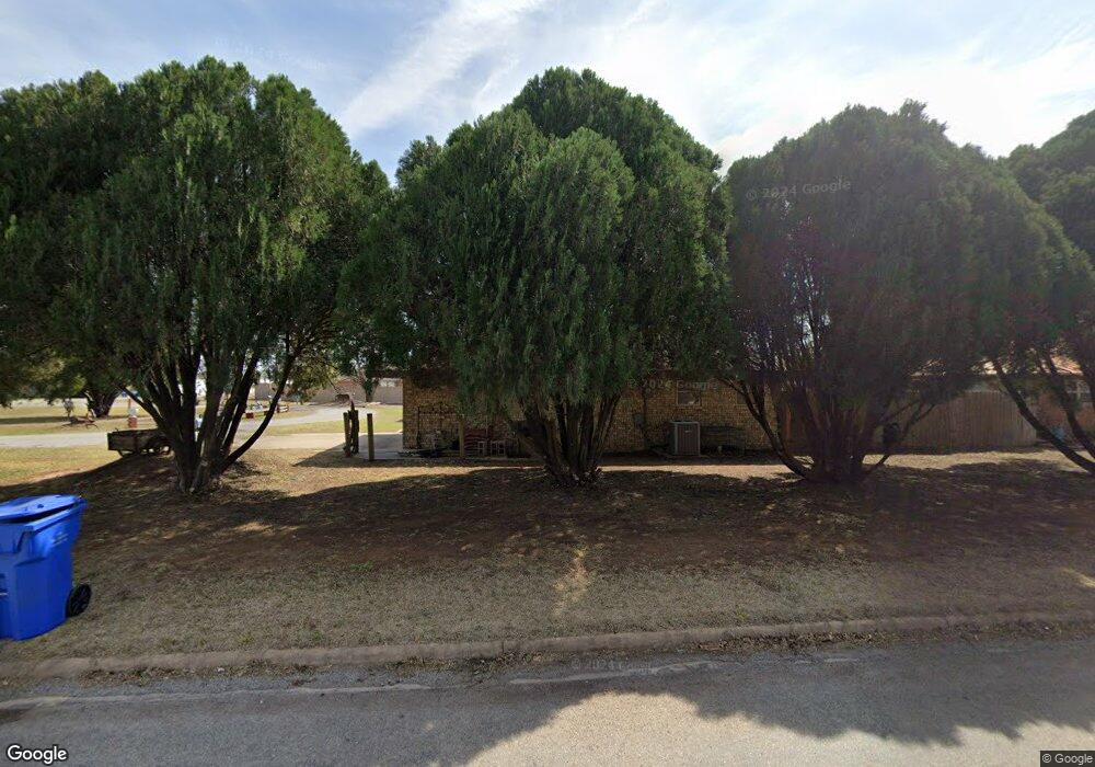 802 W E Ave, Cache, OK 73527 - photo 1