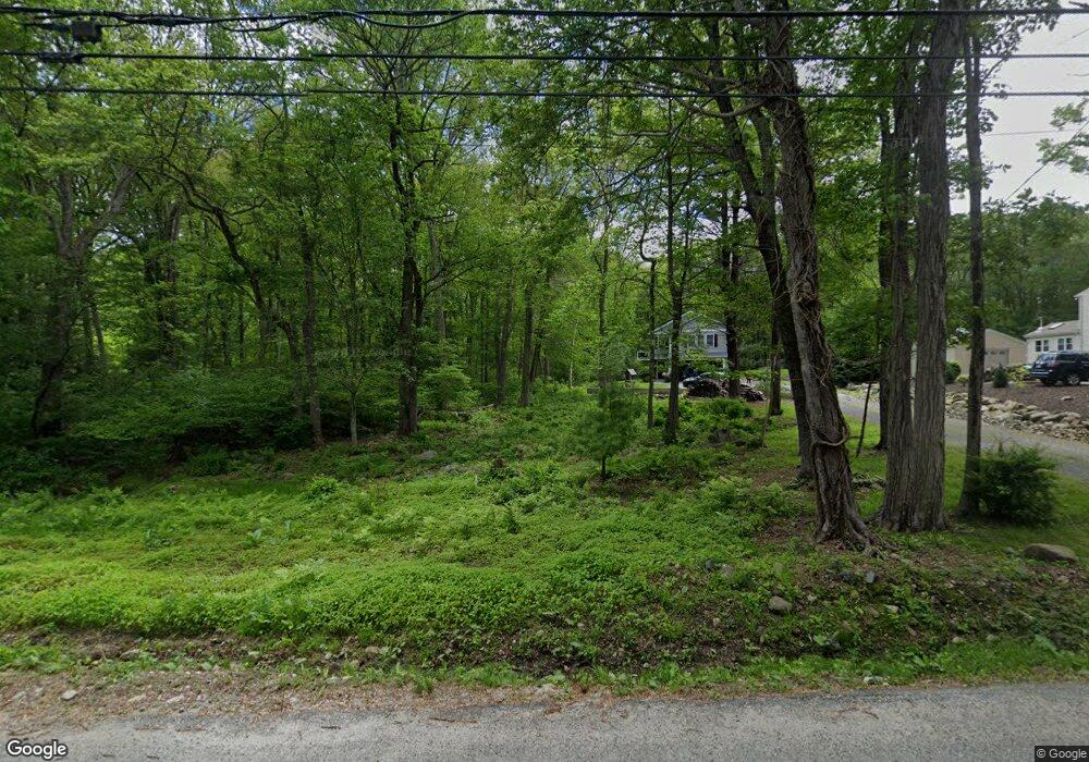 476 Rocky Hill Rd, North Scituate, RI 02857 - photo 1