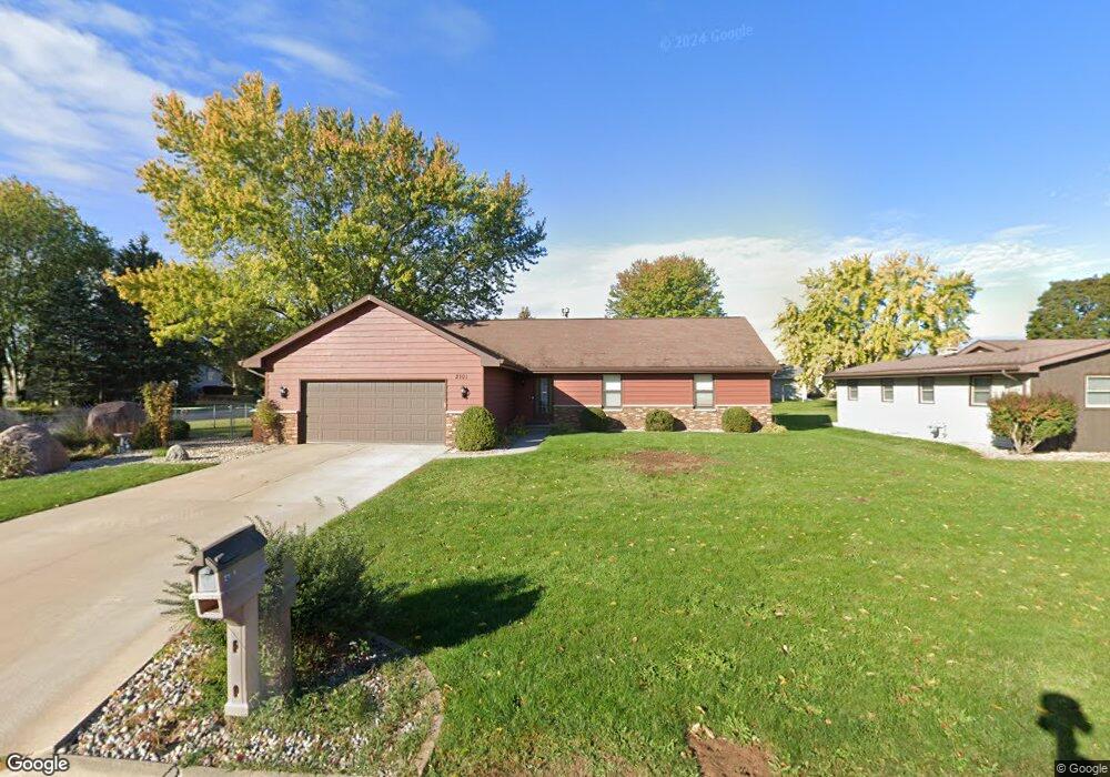 2101 N Perkins St, Appleton, WI 54914 - photo 1
