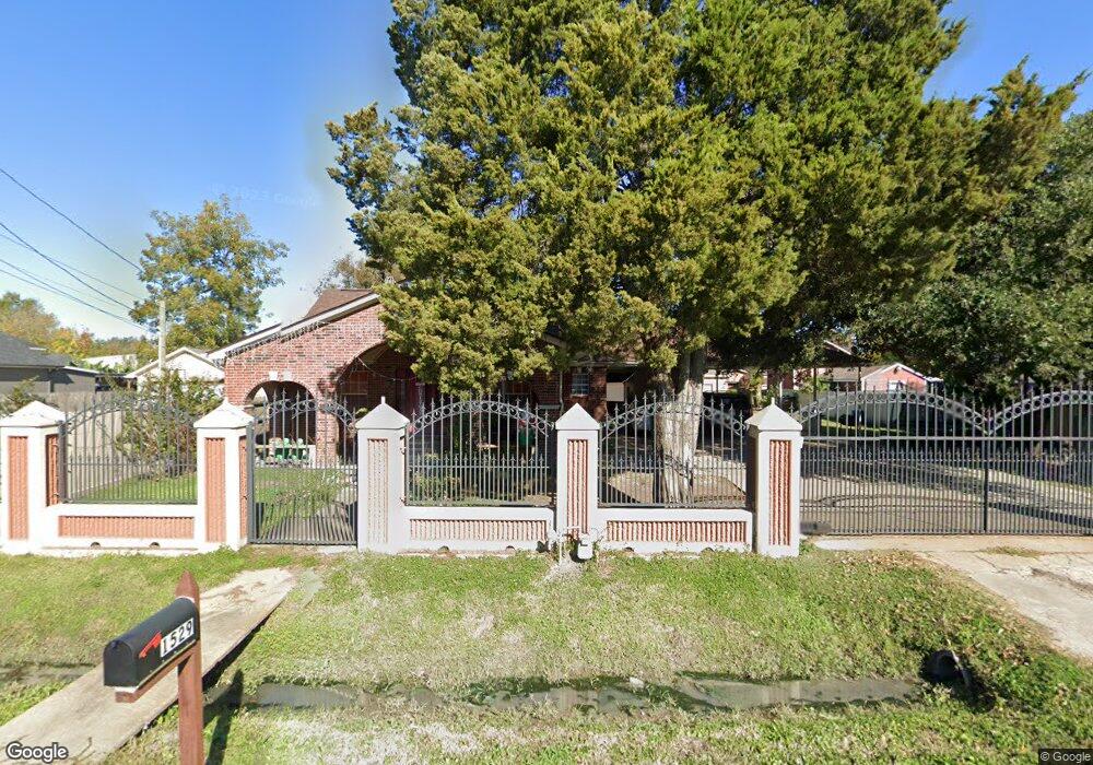 1529 Warwick Rd, Houston, TX 77093 - photo 1