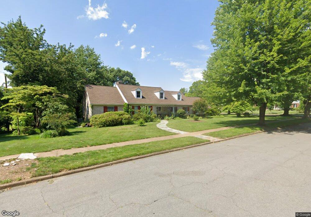 323 Waycross Rd, Wilmington, DE 19803 - photo 1