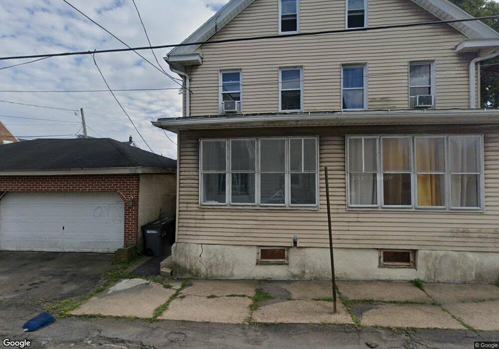 604 W 1st St, Hazleton, PA 18201 - photo 1