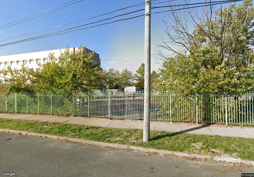 250 Regis Dr, Staten Island, NY 10314 - photo 1