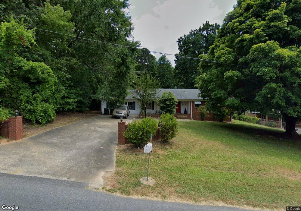574 Newbern Ave, Asheboro, NC 27205 - photo 1