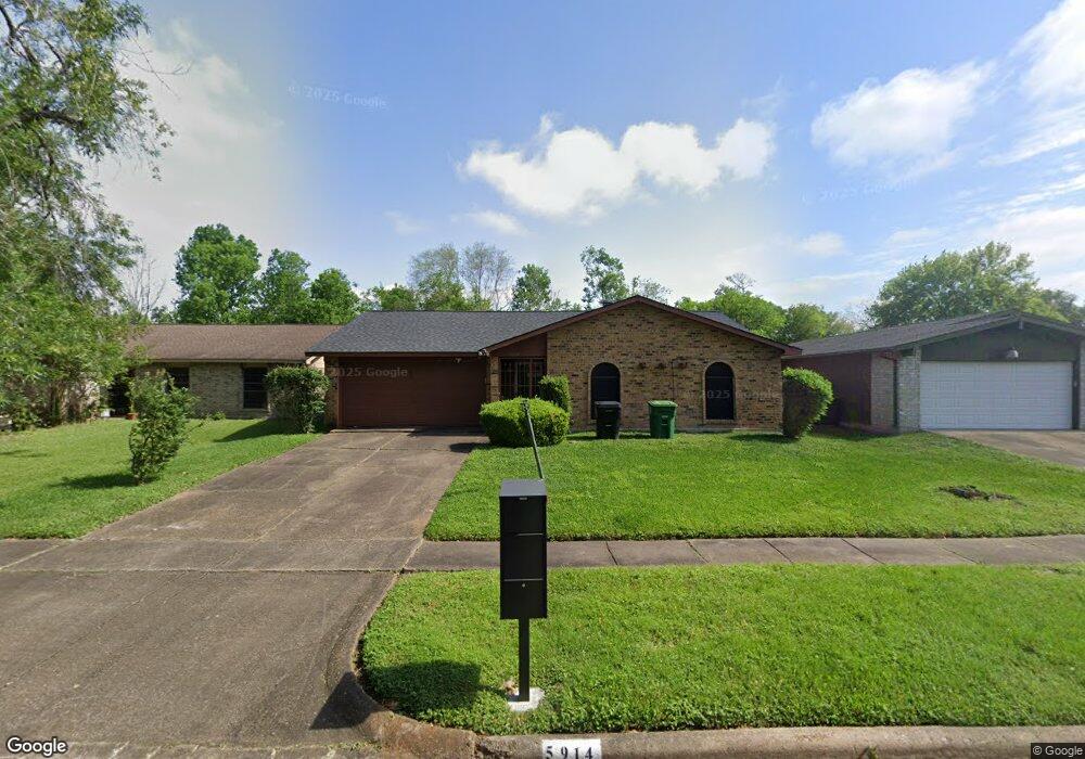 5914 Irish Hill Dr, Houston, TX 77053 - photo 1