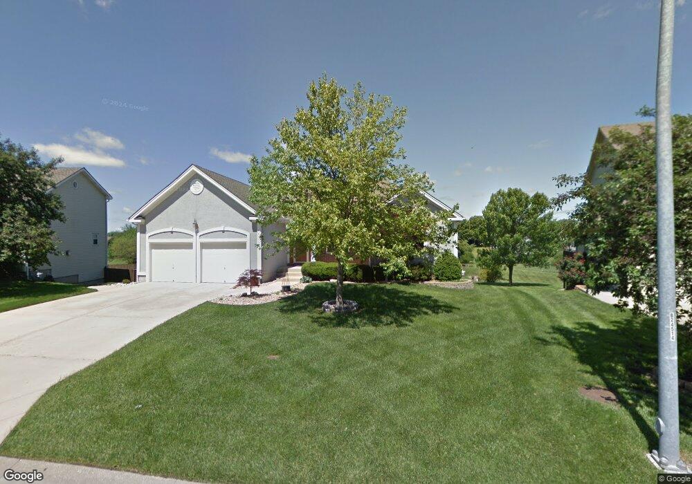 24336 W 57th St, Shawnee, KS 66226 - photo 1