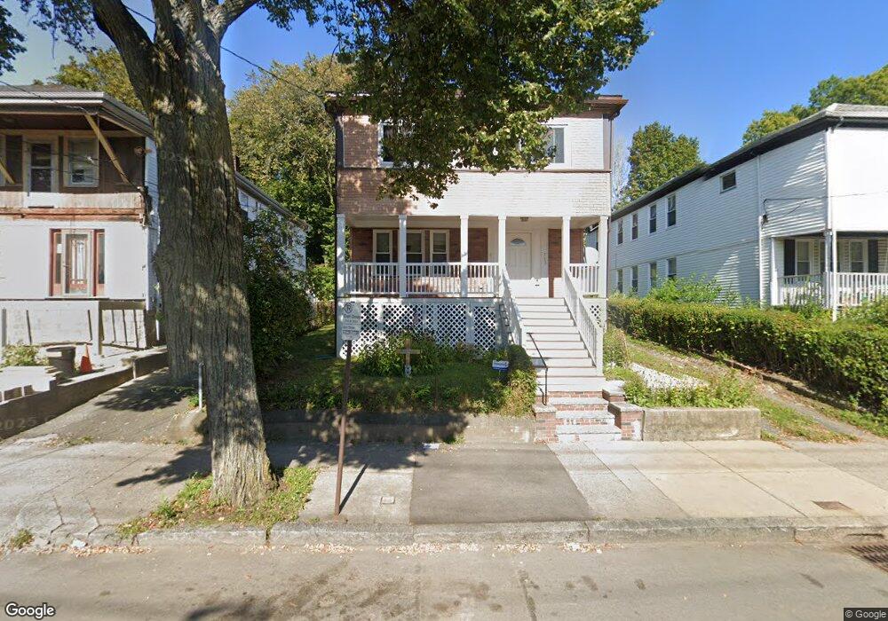 642 Walk Hill St, Mattapan, MA 02126 - photo 1