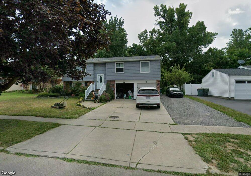 879 Deerfield Dr, North Tonawanda, NY 14120 - photo 1