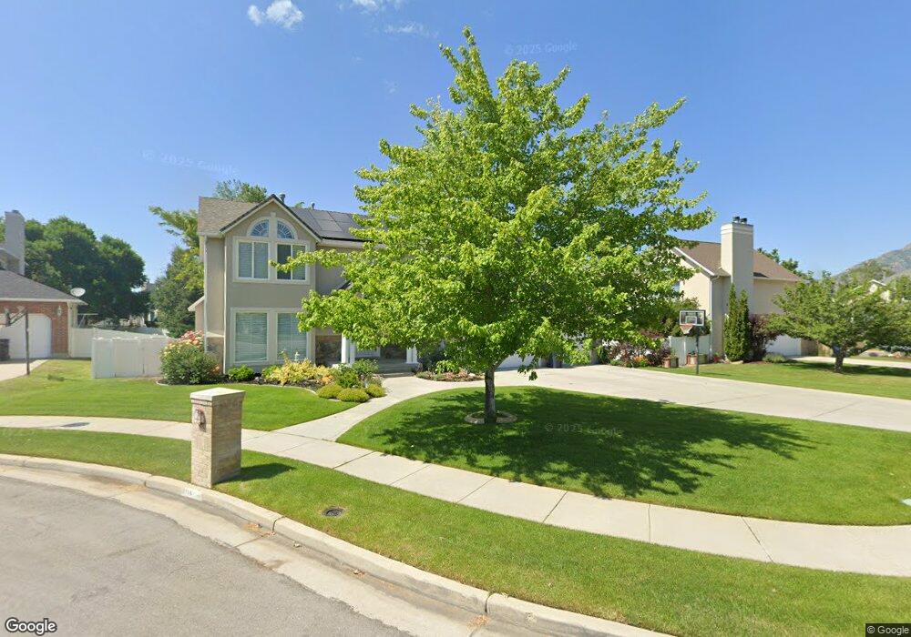 8114 Miranda Ln, Sandy, UT 84093 - photo 1