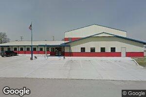 407 E 1st Ave, Caney, KS 67333