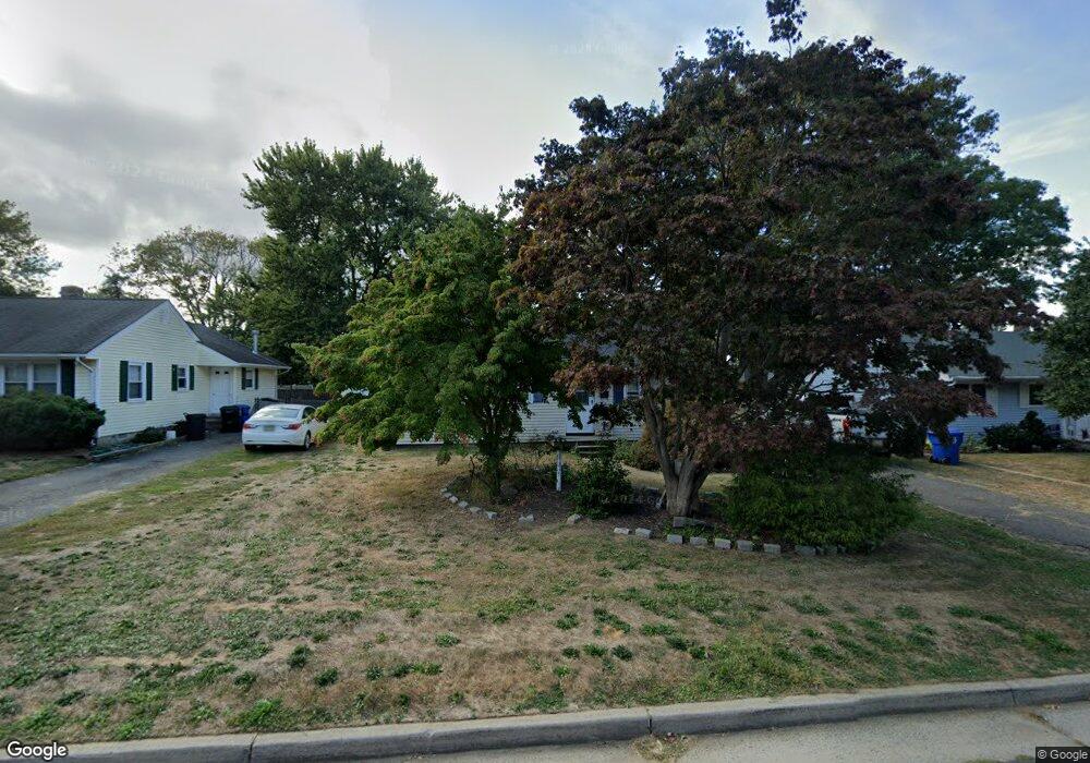 590 Hopping Rd, Belford, NJ 07718 - photo 1