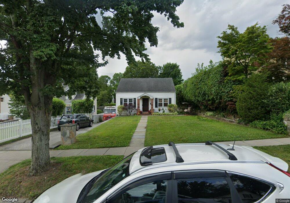 69 Lenox Ave, Stamford, CT 06906 - photo 1