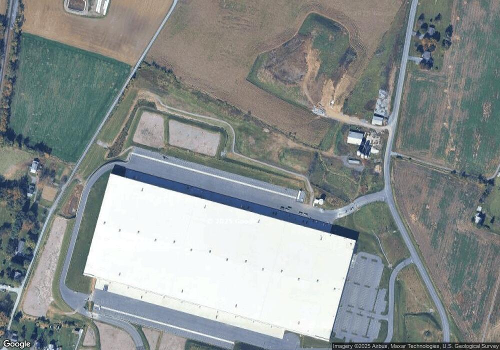 15537 Greenmount Rd, Greencastle, PA 17225 - photo 1