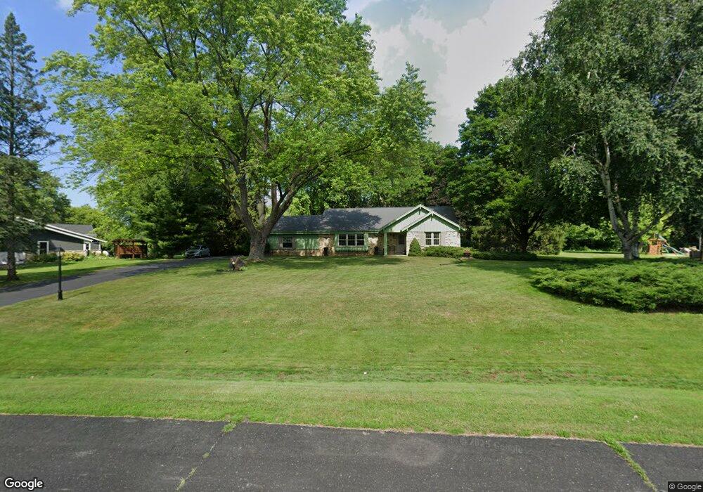 W262N5862 Mount Du Lac Dr, Sussex, WI 53089 - photo 1