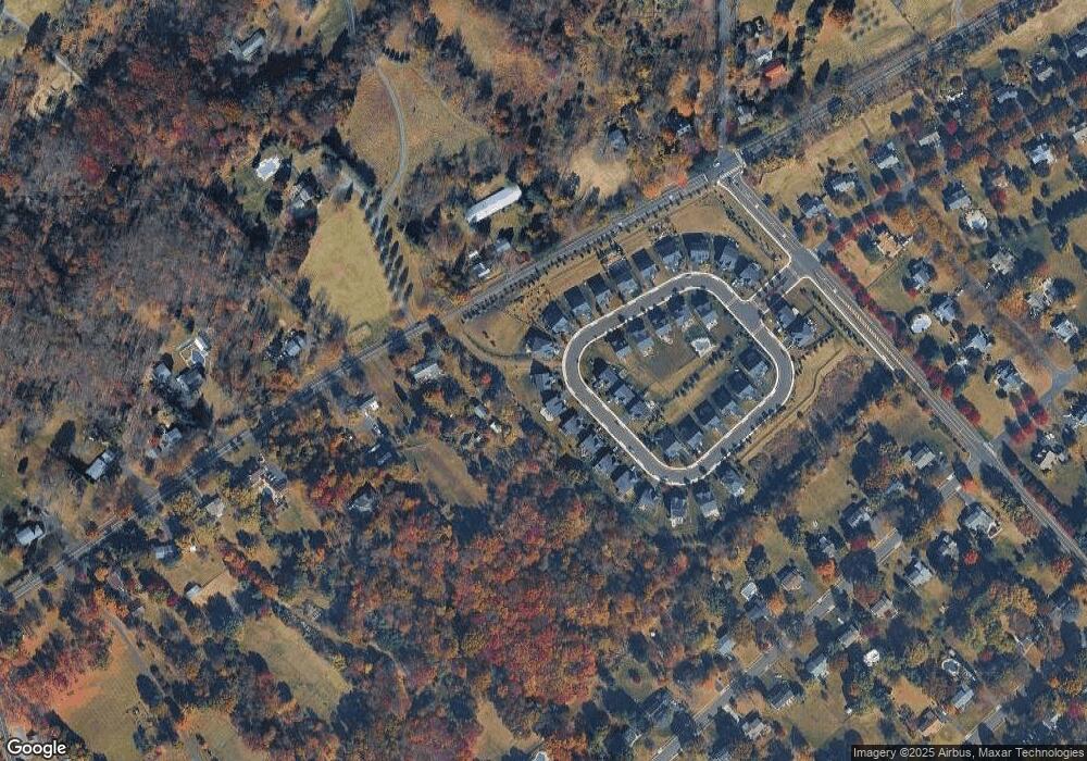 325 Mystic View Cir, Doylestown, PA 18901 - photo 1