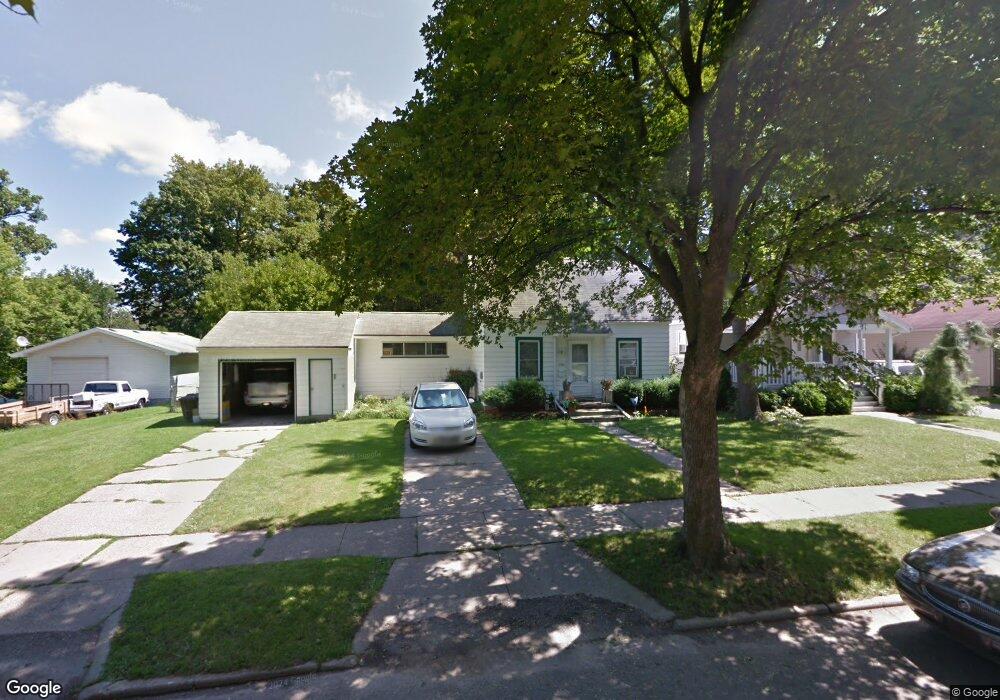 1726 Robertson Ave, Lansing, MI 48915 - photo 1