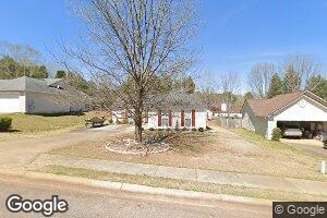 107 Dixie Creek Dr, Lagrange, GA 30240