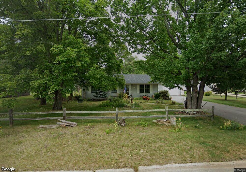 726 SE 4th Ave, Grand Rapids, MN 55744 - photo 1