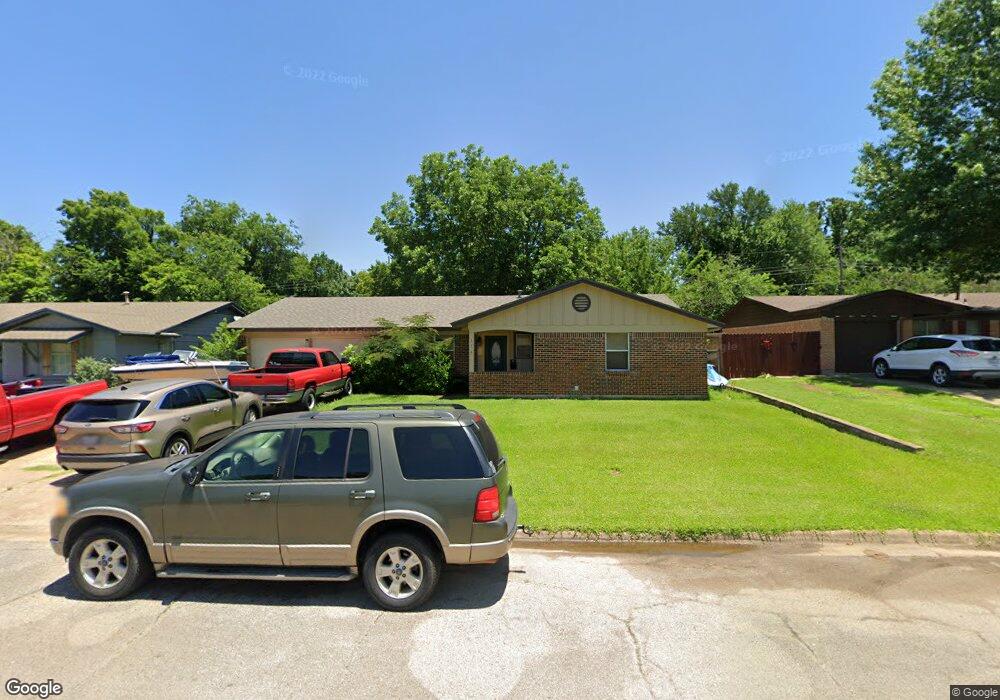 116 N Hickory Ave, Denison, TX 75020 - photo 1