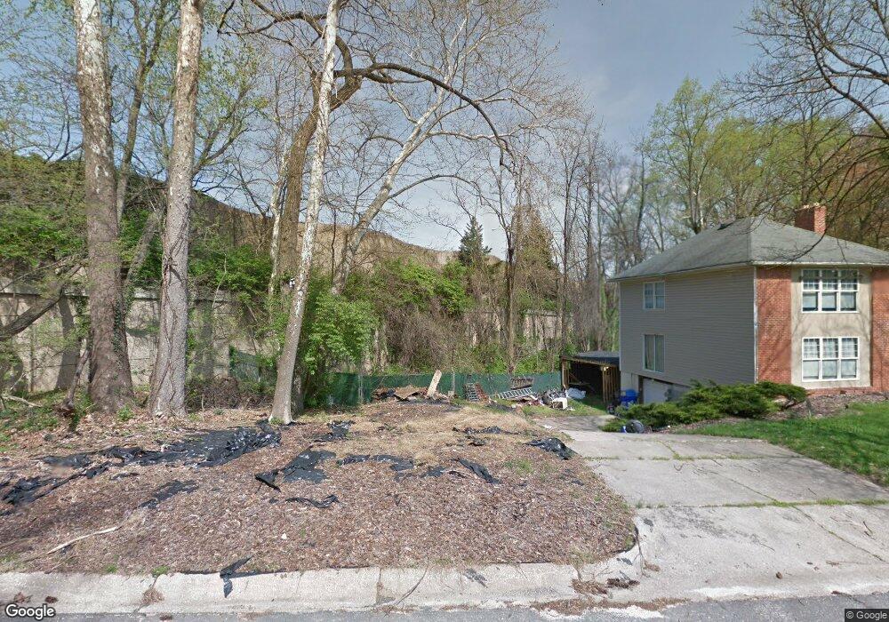 3733 Glenmoor Dr, Bethesda, MD 20815 - photo 1